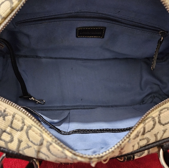 Dooney & Bourke Signature Vintage Fabric with Black Leather Trim Shoulder Bag - Picture 14 of 17